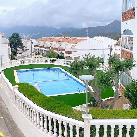 Apartamento Angeles 38 Rosas Exterior foto