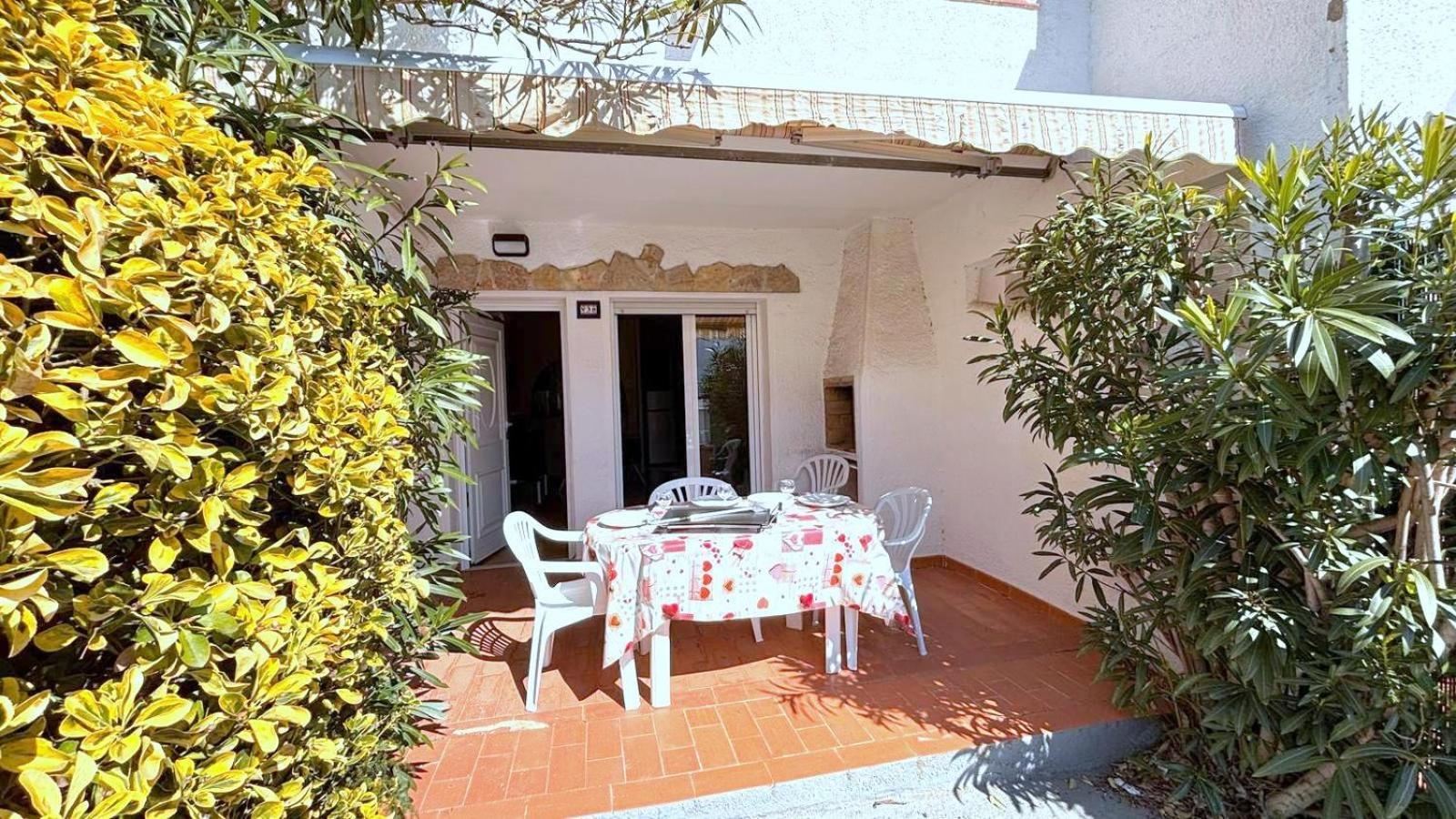 Apartamento Angeles 38 Rosas Exterior foto
